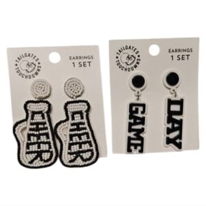 Cheer & Game Day Earrings Tailgates & Touchdowns Black/White 2.5" in Length New‎